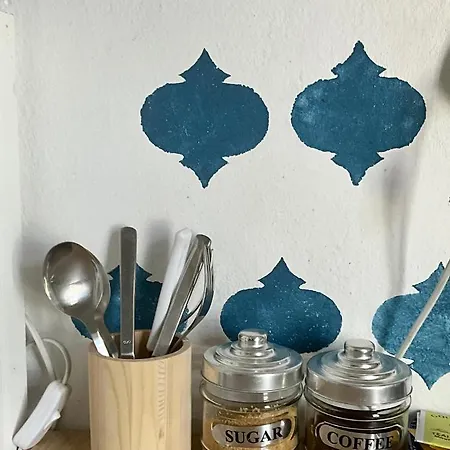 Chez Cecile
