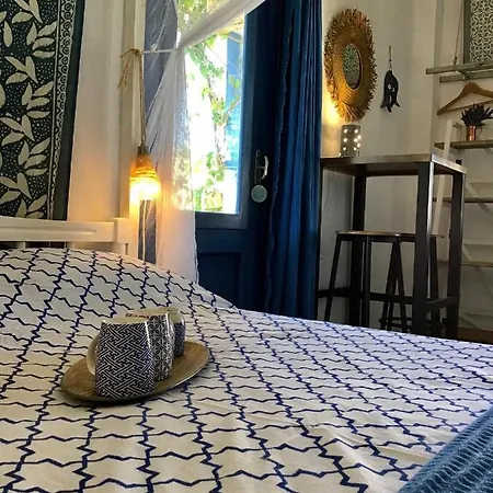 Chez Cecile