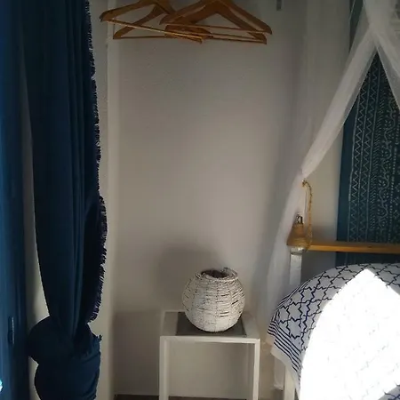 Chez Cecile